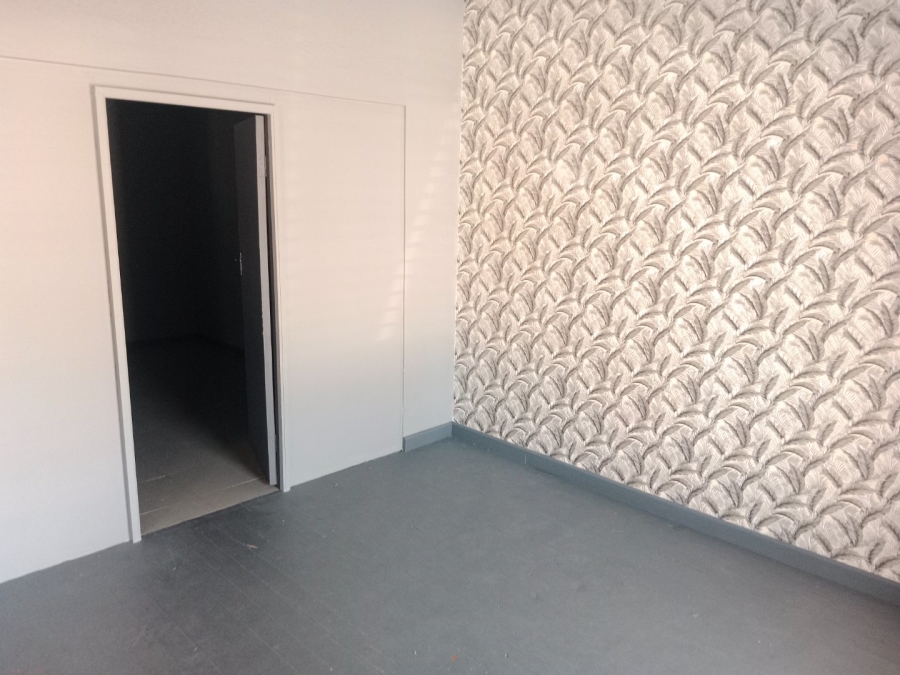 To Let commercial Property for Rent in Groenvlei Western Cape